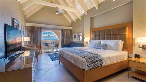 Divi Resorts rebounds on St. Maarten: Travel Weekly