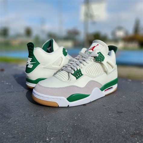 Nike SB x Air Jordan 4 Pine Green: Release Date, Design Features, and ...