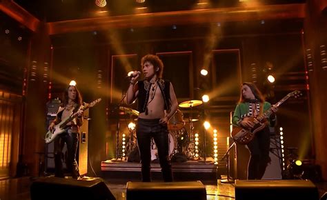 Greta Van Fleet: Live-Performance von ›When The Curtain Falls‹ | Classic Rock