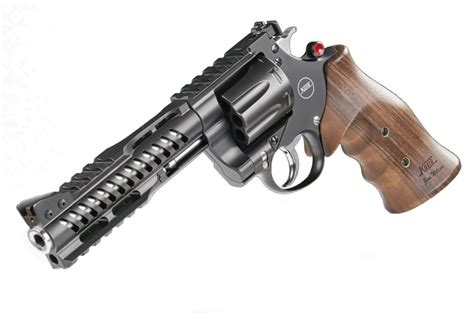 NIGHTHAWK CUSTOMS RELEASES NEW KORTH NXS 8-SHOT 357 MAGNUM REVOLVERS - ATTACKCOPTER