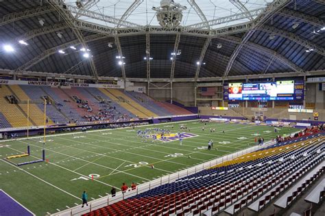 UNI-Dome – StadiumDB.com