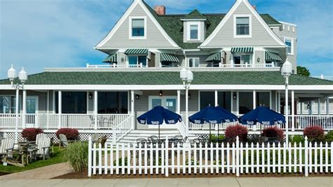 Narragansett Oceanfront Hotel Photos | The Shore House