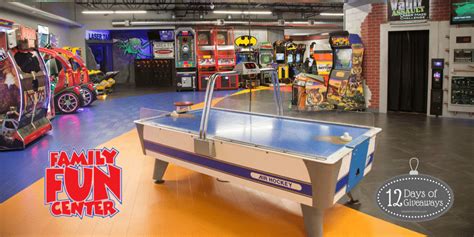 Family Fun Center - Arcade in Lakeland, Florida | We LOVE the ARCADE