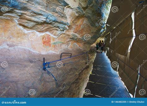 Tourists Visit Ancient Paintings At Sigiriya Rock In Sigiriya, Sri ...