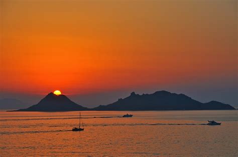 Turgutreis Sunset Slideshow Photo Gallery - Bodrum Travel Guide Turkey