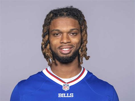 Who is Damar Hamlin, the Buffalo Bills player who collapsed at Monday's ...