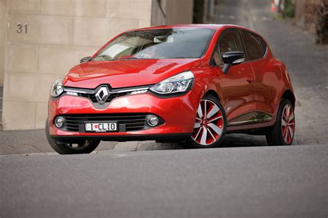 Renault Cars - News: Clio 4 pricing and specifications