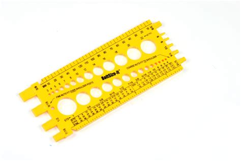 Measure nuts and bolts - Thread Gauge Supply