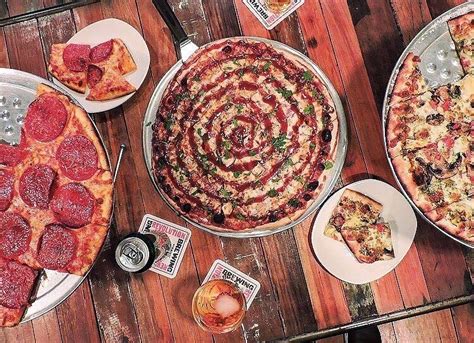 50 Best Pizza Places in Chicago, Ranked | UrbanMatter