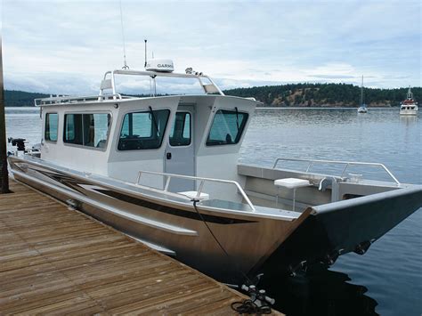 30' Sitka Landing Craft Cabin Aluminum Boat by Silver Streak Boats