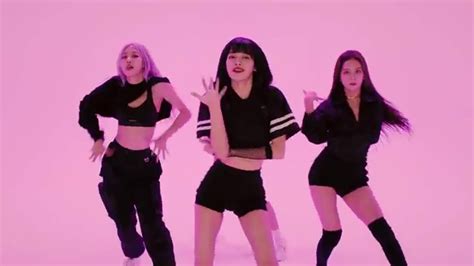 BLACKPINK DANCE ft. BOHOLANA SONG - YouTube