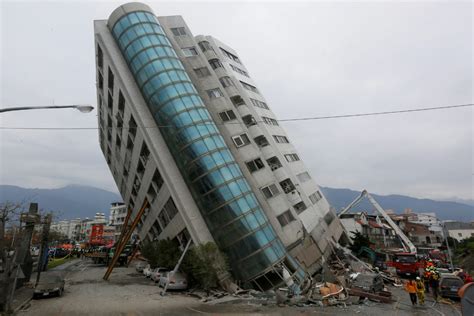 6 dead, 76 missing after strong earthquake hits Taiwan | PBS NewsHour