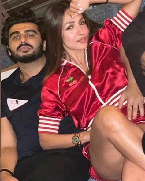 Malaika Arora Shares Adorable Photo With Arjun Kapoor, Check Out The Couple's Sexiest Pictures ...