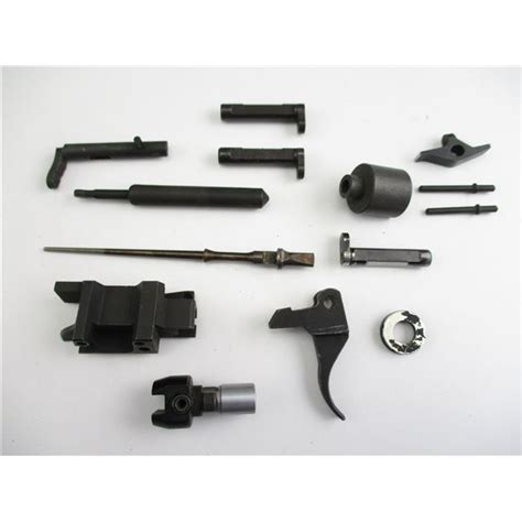 ASSORTED FN FAL PARTS