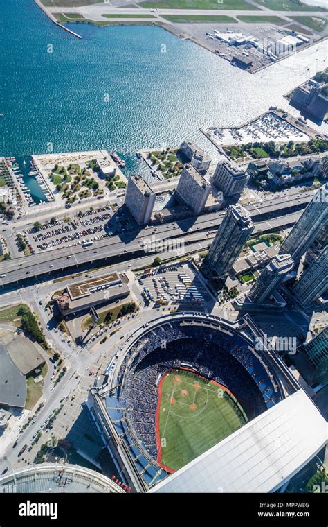 Toronto baseball aerial hi-res stock photography and images - Alamy