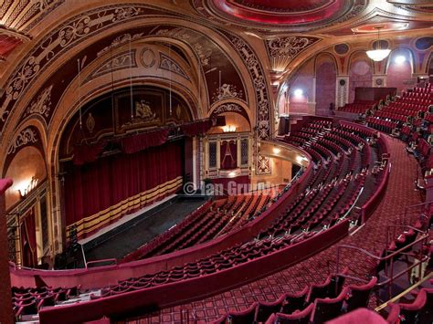 Inside Empire Theatre LIVERPOOL 🇬🇧 | Theatre interior, Church building ...