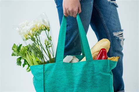 5 Amazing Benefits of Buying Eco-Friendly Bags - iStoryTime