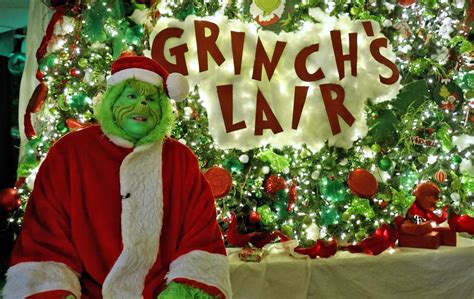 The Texas Bucket List – Grinch’s Lair in Palestine