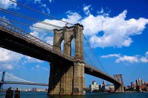 18 Amazing Facts About Brooklyn Bridge - Facts.net