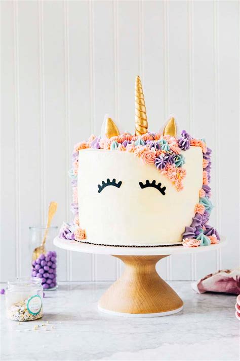 Rainbow Unicorn Cake » Hummingbird High