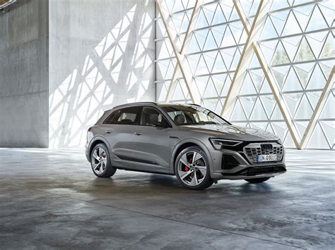 2024 Audi Q8 E-tron / Q8 E-tron Sportback Review, Pricing, And Specs ...