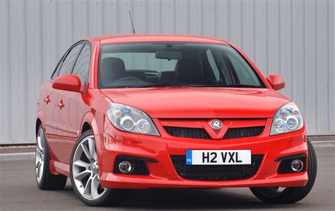 Vauxhall Vectra VXR Review (2005 - 2008) | Parkers