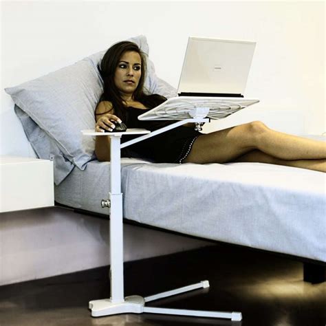 Laptop in bed. Healthy, Comfortable, Ergonomic - Lounge-tek