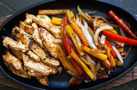 Chicken Fajitas Recipe {with Homemade Marinade}