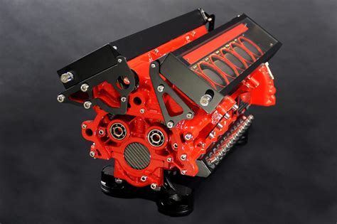 For sale Art Ferrari 550 MARANELLO Engine V12 - For Super Rich