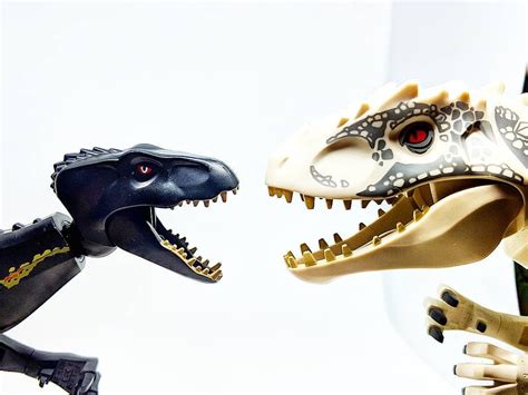 Indominus Rex Lego Minifigure