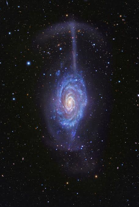 Galaxy NGC 4651 Umbrella | The spiral galaxy #NGC4651 is just 62 ...