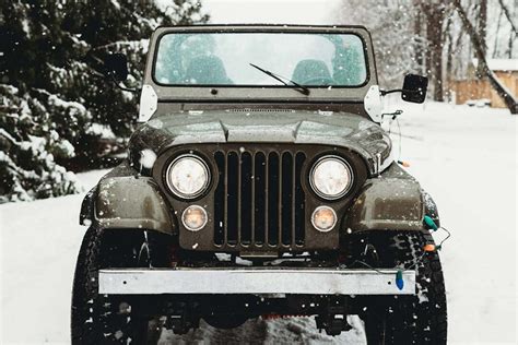 Jeep CJ5 vs. CJ7: What's the Difference? - Off-Roading Pro