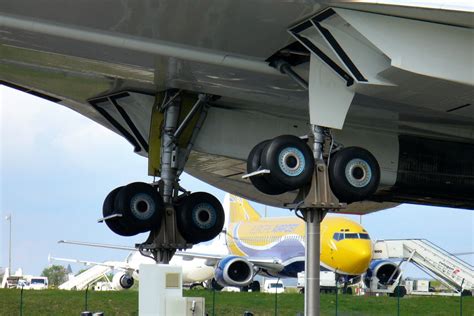 Concorde landing gear | Jamie H Gibson | Flickr