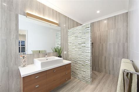 Floor to ceiling tiles in bathroom | Bathroom wall tile, Bathroom design, Ceiling tiles bathroom