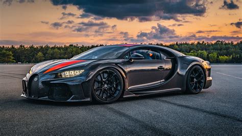 The very last Bugatti Chiron Super Sport 300+ has been delivered | Top Gear