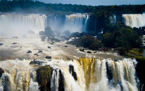 Into the Devil’s Throat: Iguazu Falls - RunawayBrit