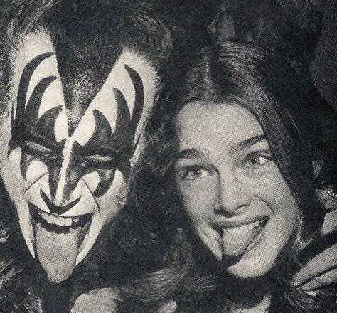 Gene Simmons Kiss, Rock Poster, Photographie Inspo, Dark Grunge, Images Esthétiques, Brooke ...