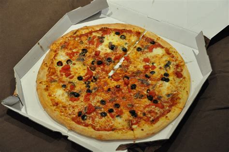 Domino's Pizza BROOKLYN PIZZA XL_011 | TAKA@P.P.R.S | Flickr