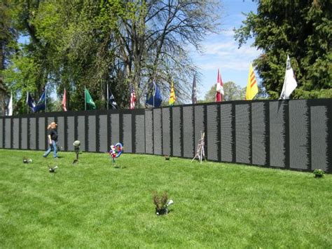 The Traveling Vietnam Memorial Wall - Grants Pass, Oregon