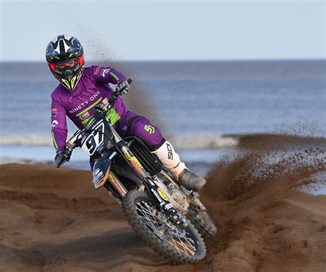 Motocross Full Custom Kit *1 Free Entry* - Get On Track Games