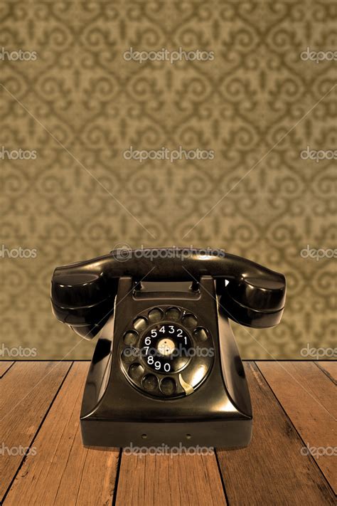 Vintage wallpaper for phone | Retro telephone on vintage wallpaper ...