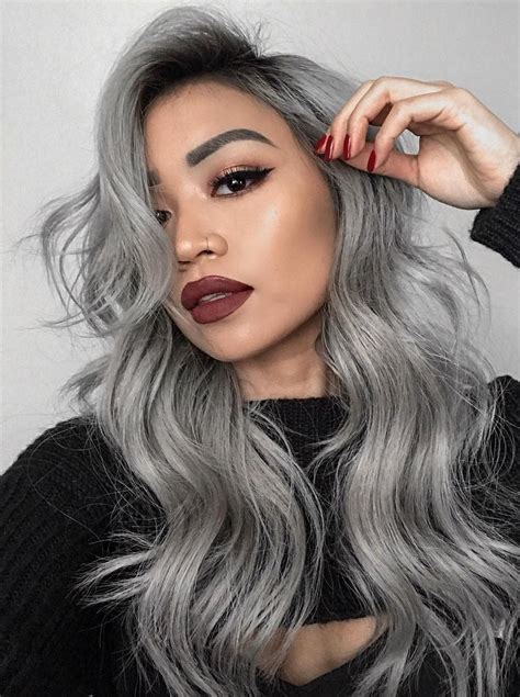 Coloration Grise: Comment Adopter la couleur cheveux gris tendance 2019