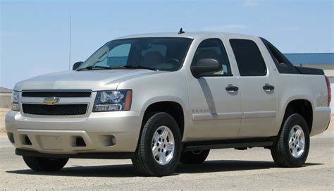 2007 Chevrolet Avalanche 1500 LS 4x4 4-spd auto w/OD