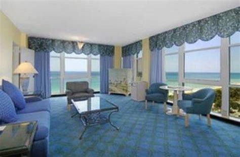 Miami Beach Resort & Spa in Miami Beach (FL) - Room Deals, Photos & Reviews