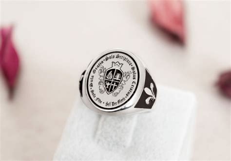 Custom Signet Ring University Ring Personalized Jewelry - Etsy