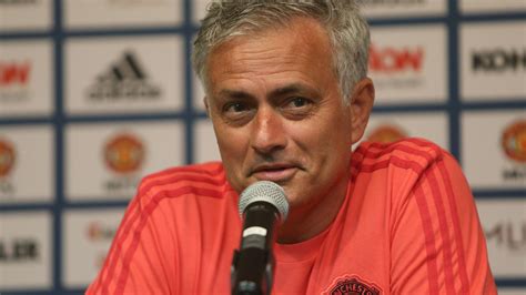 Live: Jose Mourinho's press conference from LA | Manchester United