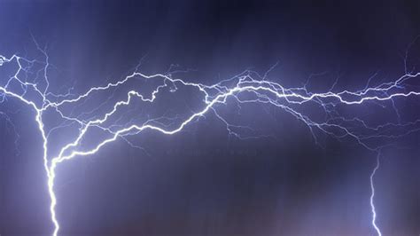 Thundershower | Lightning with super heavy rain over the sky… | Flickr