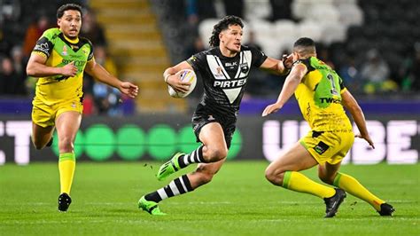 Dallin Watene-Zelezniak scores four tries