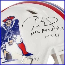 Tom Brady Patriots Signed 1982-1989 Throwback Logo VSR4 Helmet withInsc ...