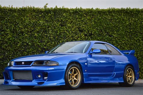 1995 Nissan Skyline | Toprank Importers